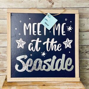 NWT Shore Living Meet me at the Seaside Starfish Navy Blue hanging Wall Decor